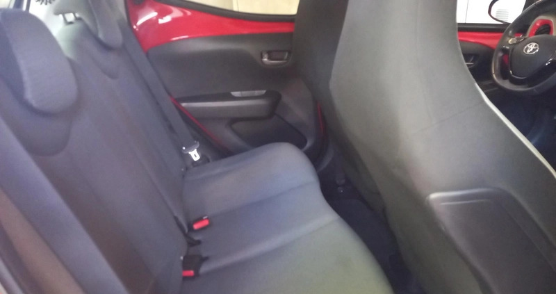 Toyota Aygo cena 46900 przebieg: 59850, rok produkcji 2021 z Szamocin małe 191